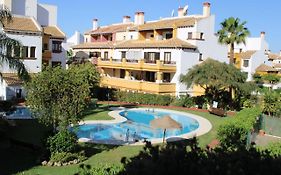 Marina Esuri. Bonito apartamento junto al Algarve portugués y 10 minutos de Isla Canela.